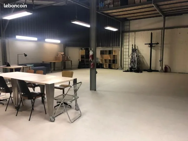 Local commercial 170 m² Saint-Ouen-sur-Seine