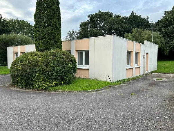 Local Professionnel 52m² 3 pièces