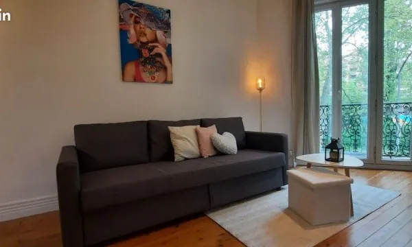 "Les Chalets" studio 26 m2, rénové, balcon avec vue sur Canal du Midi