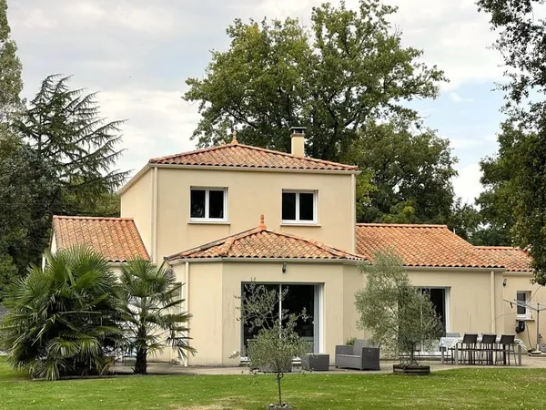 Le Cellier - Spacieuse maison récente - 4 chambres