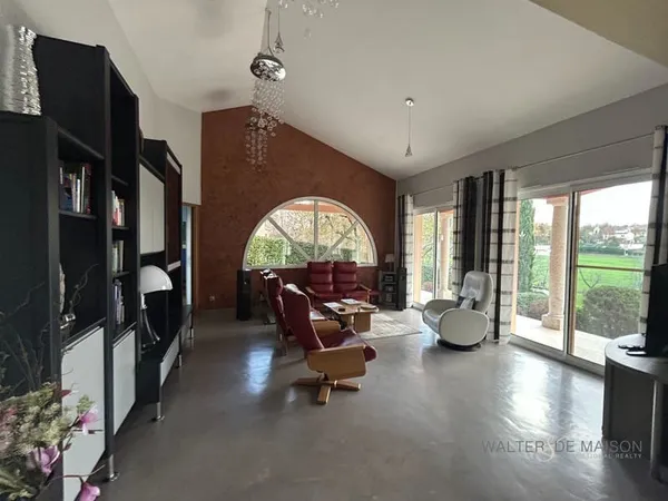 Maison d'Architecte de 176 m2 au calme