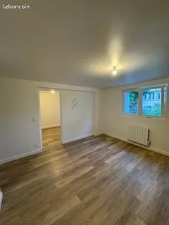 Location local commercial/ bureau