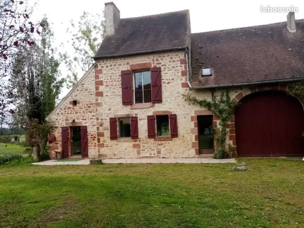 Location maison rénovée dans un hameau calme 7mn de moulins