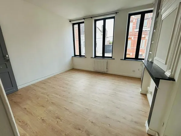STUDIO RENOVE QUARTIER LILLE FIVES