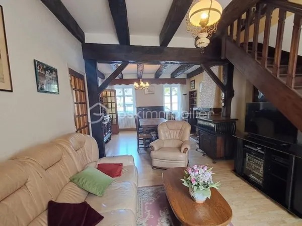 Maison 7 pièces 143 m²