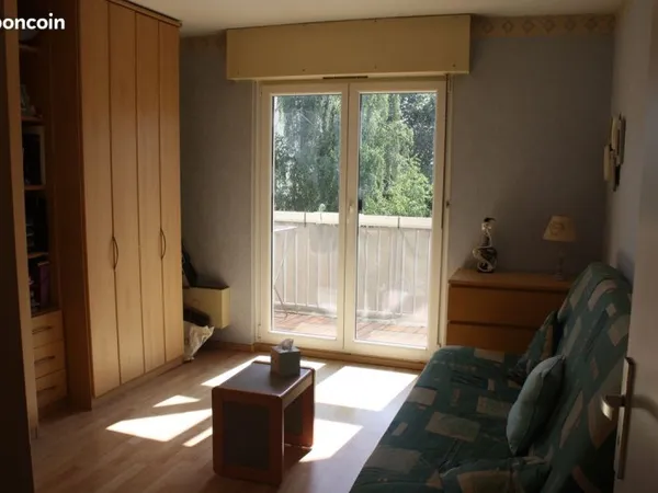 Appartement T3 Calme, dernier étage - Prestations complètes 149 900 uros