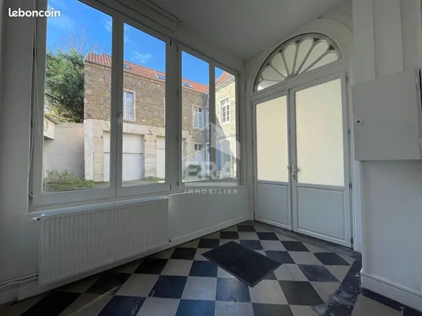 Appartement 3 pièces 84 m²