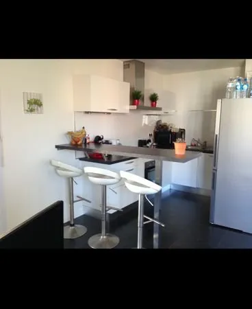 à vendre t2 meublé nouvelle mairie