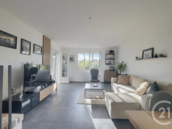 Maison 5 pièces 97 m²