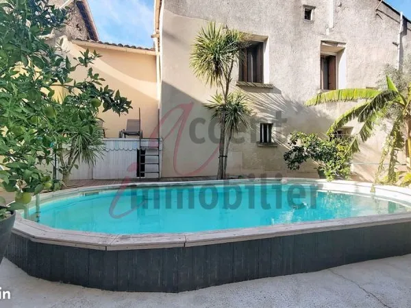 Maison 6 pièces 202 m²