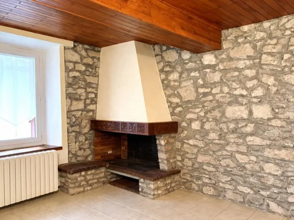 Village du Cabardès à 10 min de Carcassonne : maison de 73.36m2