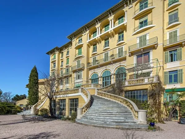 Appartement Valescure 5 pièce(s) 134 m2
