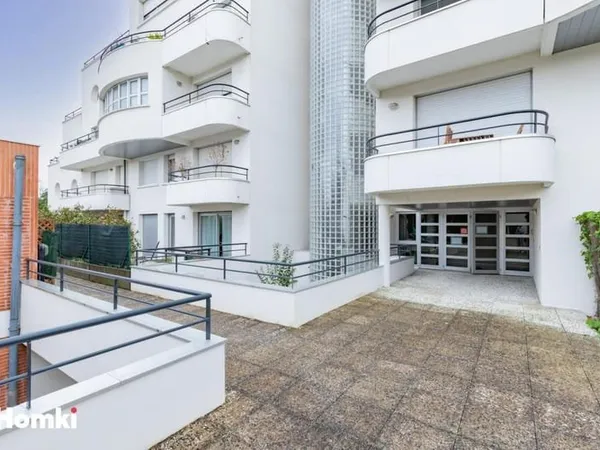Appartement T2 de 51 m2 à Toulouse 31500, Avenue Raymond Naves