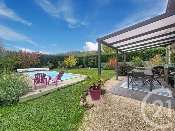 Maison de plain-pied 6 pièces 127 m²