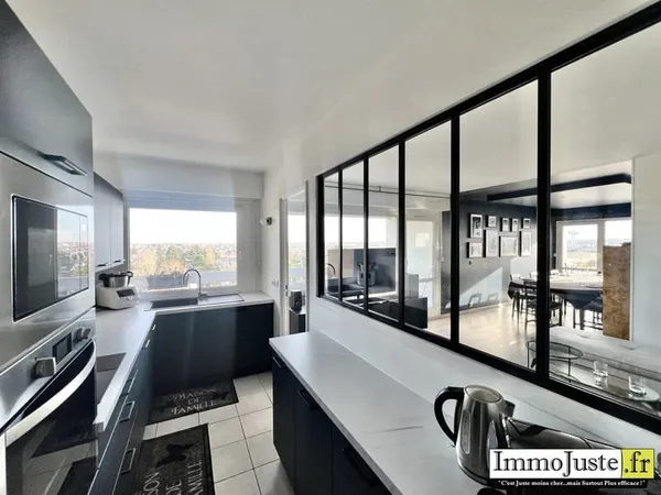 Appartement type F5 de 92m2, 3 chambres, double séjour