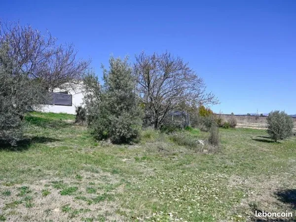 Terrain constructible 1200m2