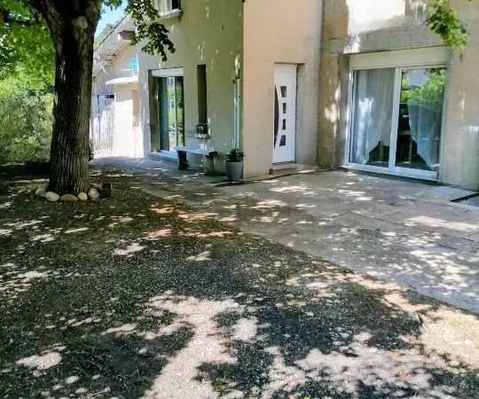 Maison individuelle 98m2 3 chambres + jardin