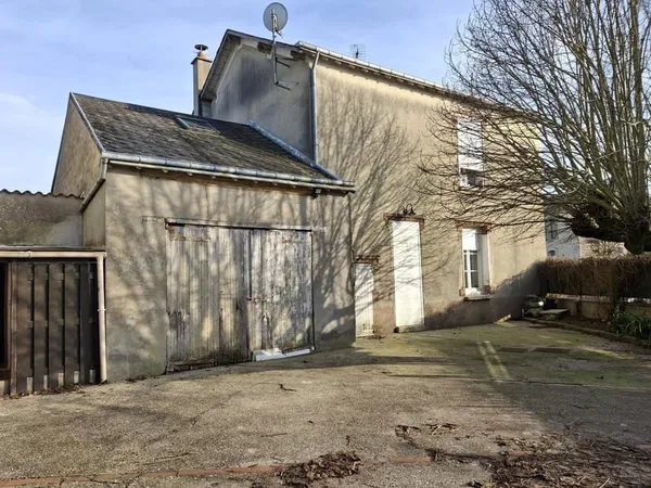 A VENDRE MAISON ANCIENNE RÉNOVÉE