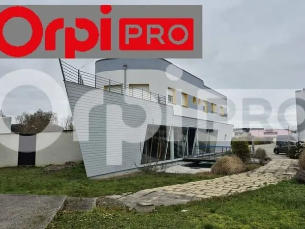 Local commercial 375 m²