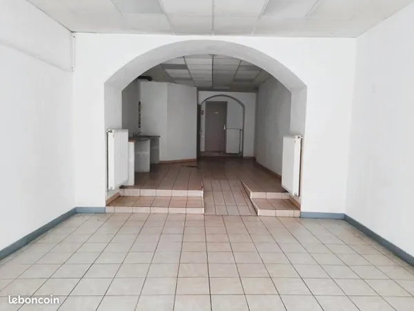 Local commercial 62 m²