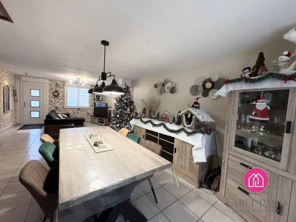 Maison 5 pièces 84 m²
