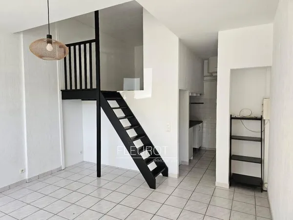 Appartement T1 avec mezzanine