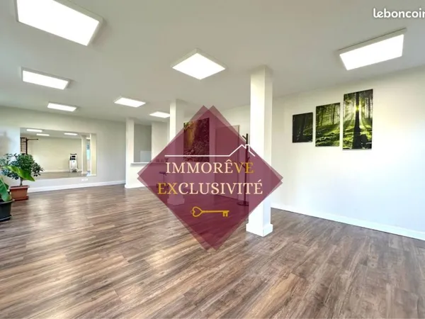 Local 98 m² Chavanay