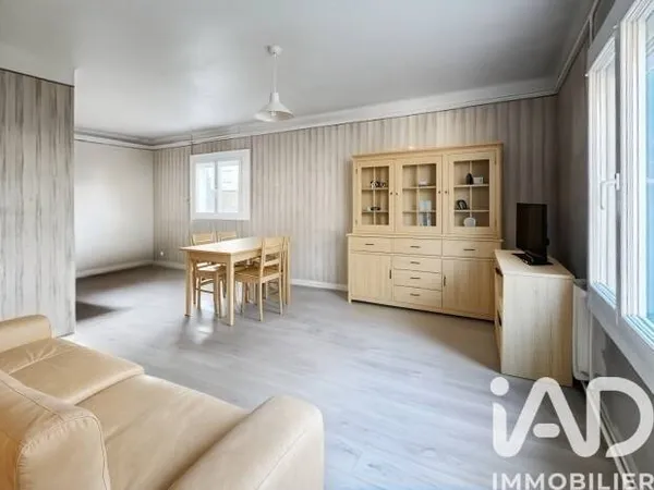 Maison 6 pièces 85 m²