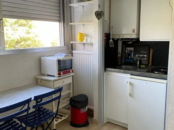 Studio meublé à louer