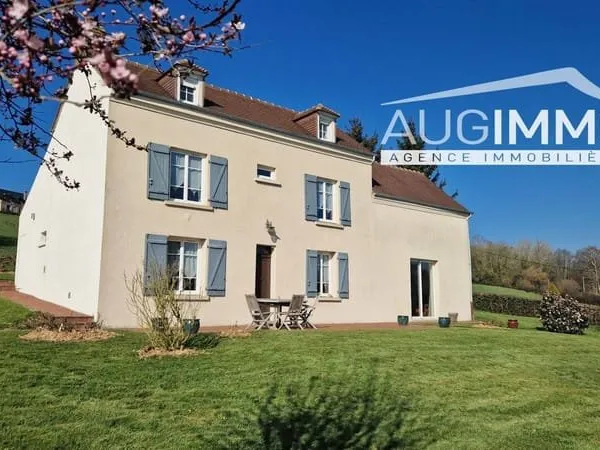 Maison 8 pièces 131 m²