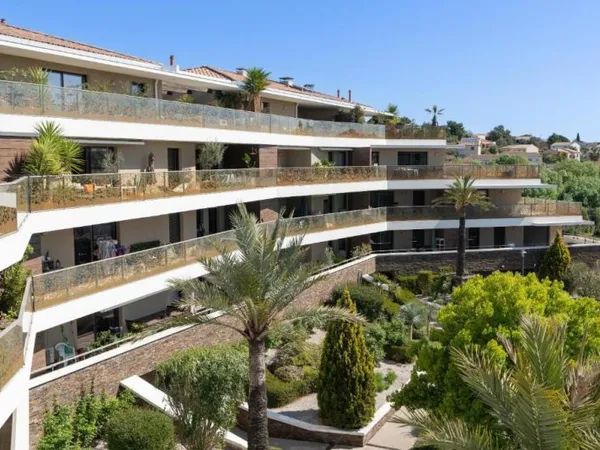 EXCLUSIVITE VENTE APPARTEMENT 3 PIECES DANS RESIDENCE DE STA
