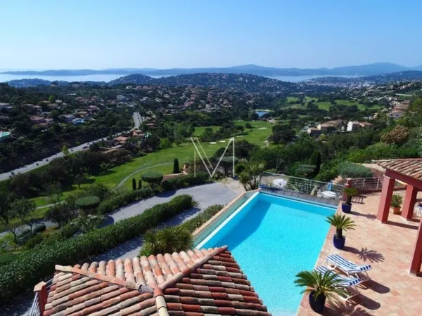 Maison 6 pièces 210 m²