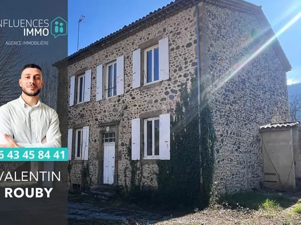 Maison 11 pièces 203 m²