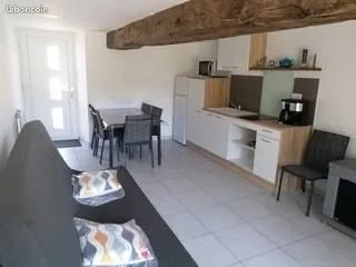 📚 Appartement Meublé & Équipé - Idéal Étudiant(e) - Lécousse (5 min de Fougères)