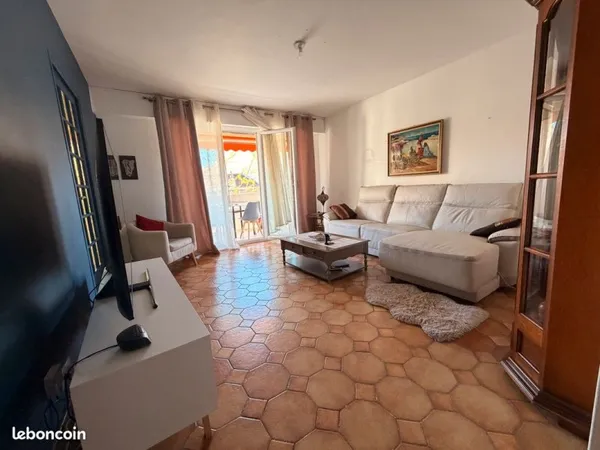 Bel Appartement T3 Joliette
