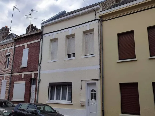 Immeuble de rapport 10 pièces 140 m²