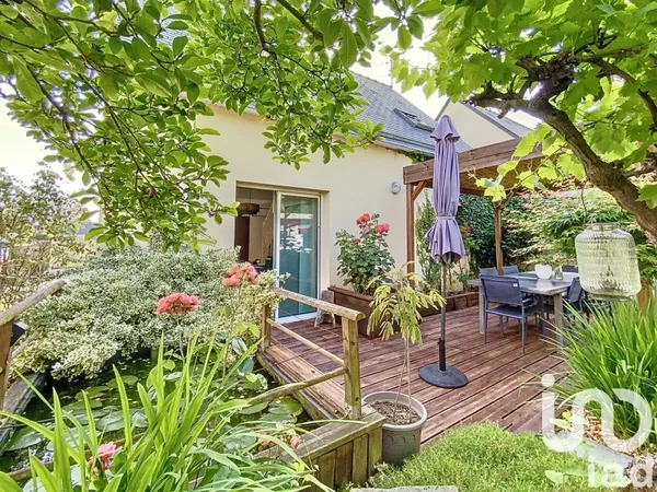 Maison 11 pièces 211 m²