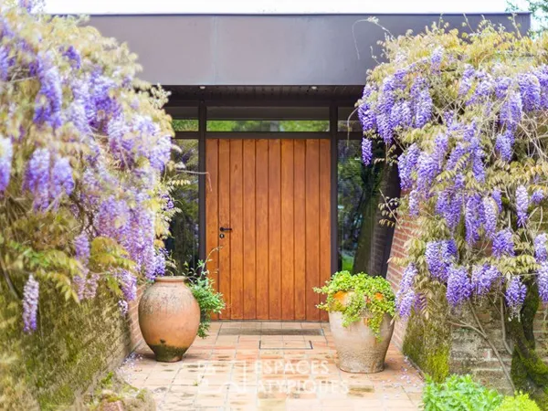 Maison d'architecte avec piscine dans un cadre exceptionnel