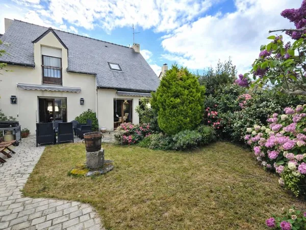 Maison 5 pièces 140 m²