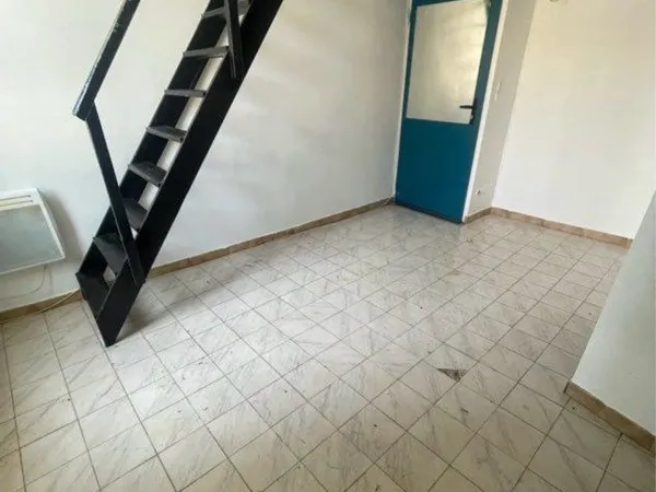 Studio avec mezzanine 30m2 la rose