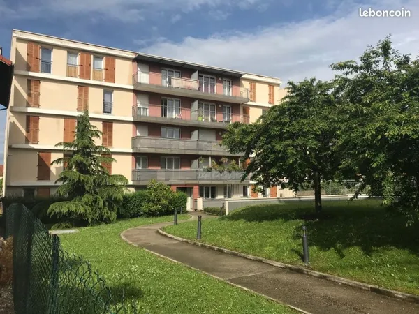 Location | Appartement T3 | 3p | 2ch | 62.24 m² | Clermont-Ferrand | | Terrasse