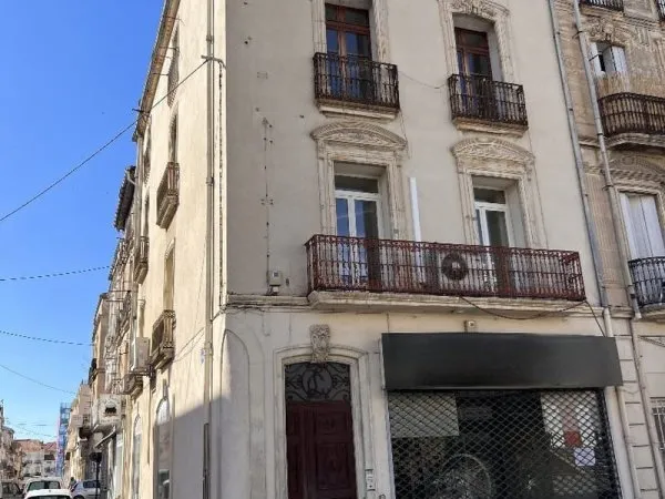 Bien immobilier de rendement Vente Béziers  315m² 480000€