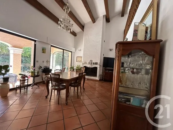 Maison 7 pièces 172 m²