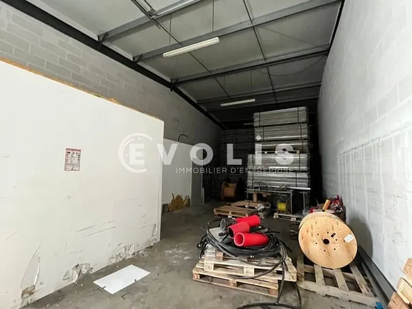 Local 138 m²