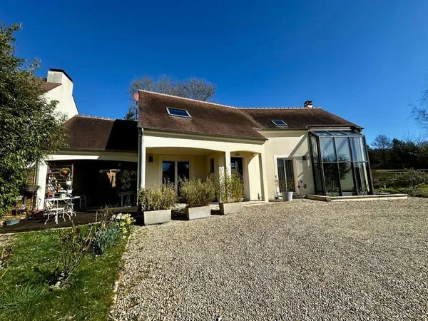 Maison d'architecte 196 m2 , 4 chambres dont une suite paren