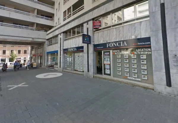 Local commercial 106 m²