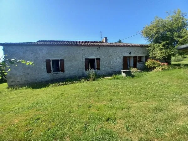 Maison De Campagne En Pierre Avec Grange Attenante