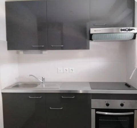 Studio 1 pièce 33 m²