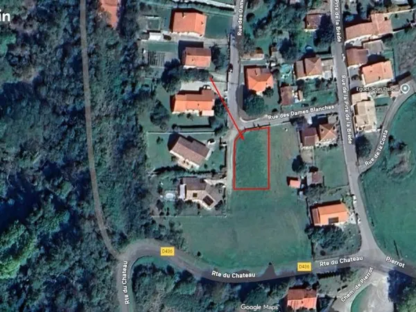 Terrain constructible a saisir