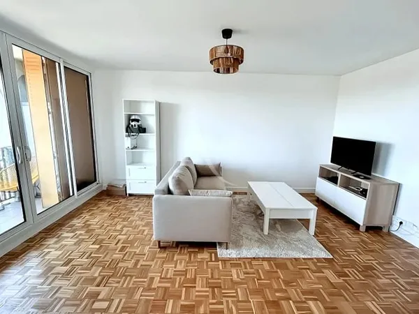 Appartement 4 pièces 77 m²